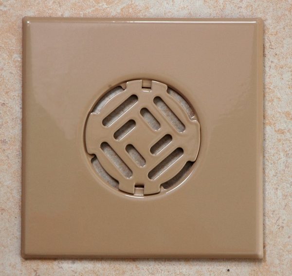 Fürdőszobai fedrács - barna 150x150 mm
